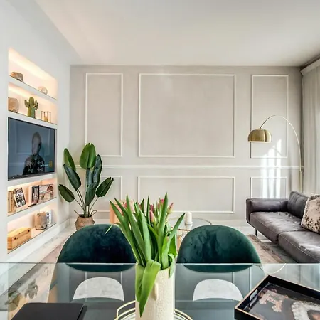Golden Horizon Residence Luxury Apartments 3Bd Appartamento Roma