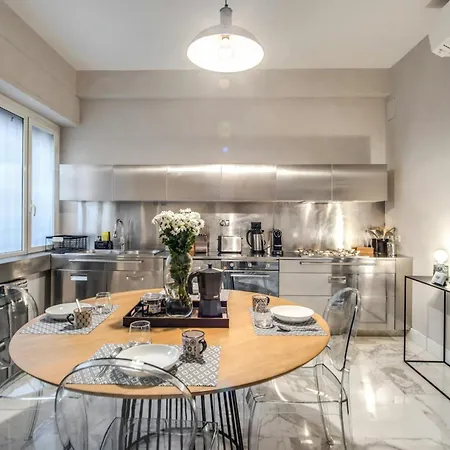 Golden Horizon Residence Luxury Apartments 3Bd Appartamento Roma