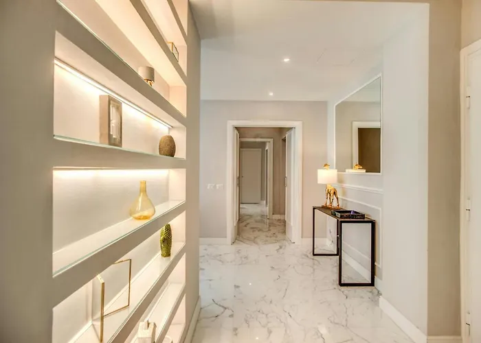 Golden Horizon Residence Luxury Apartments 3Bd